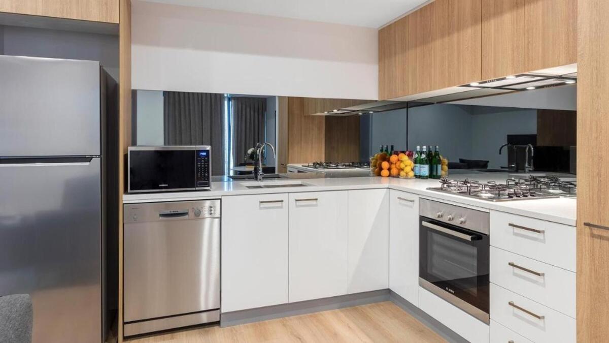 Cbd Luxury Apartment *